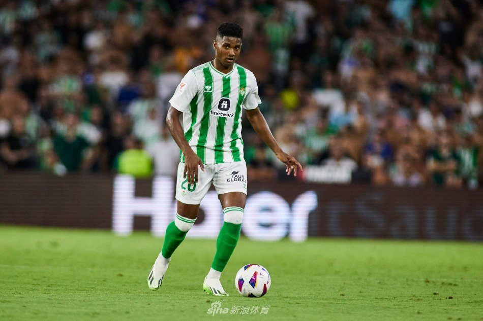 7亿欧元的 7亿欧元的