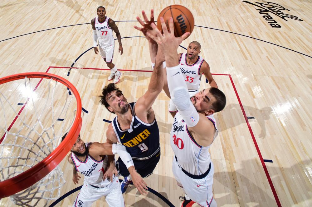 展现了极强 展现了极强