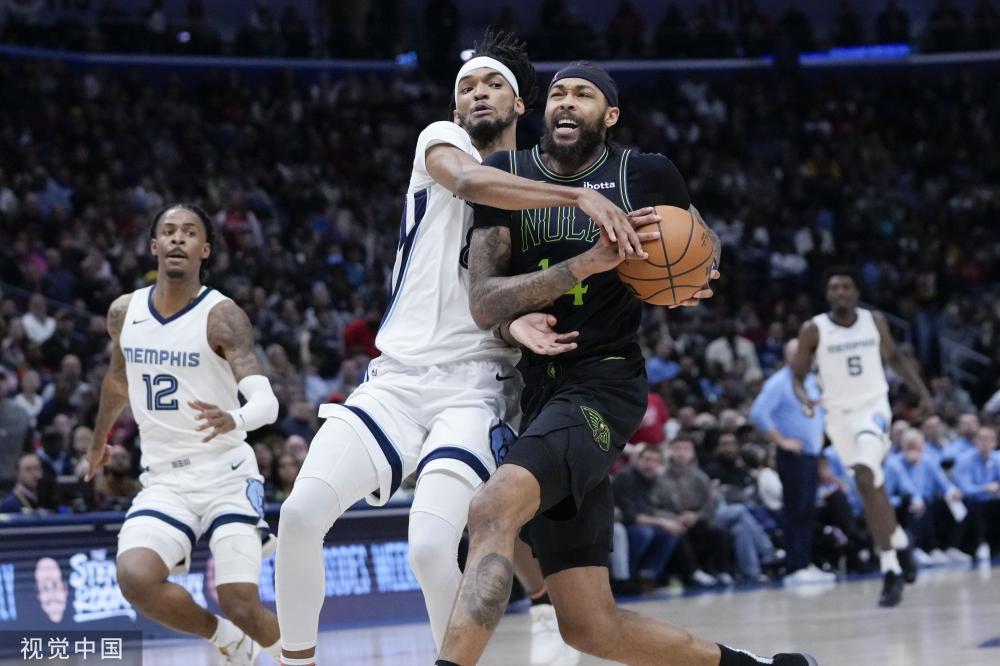 与罗伯托 与罗伯托